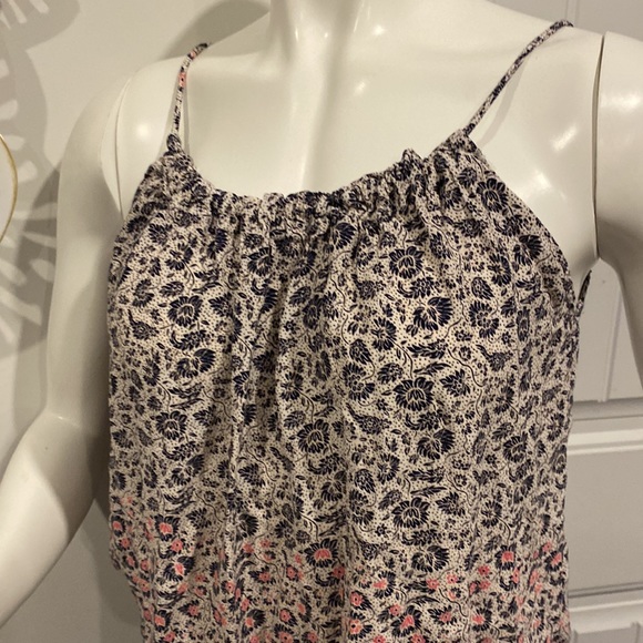 Womens Gap Tank - Picture 2 of 4